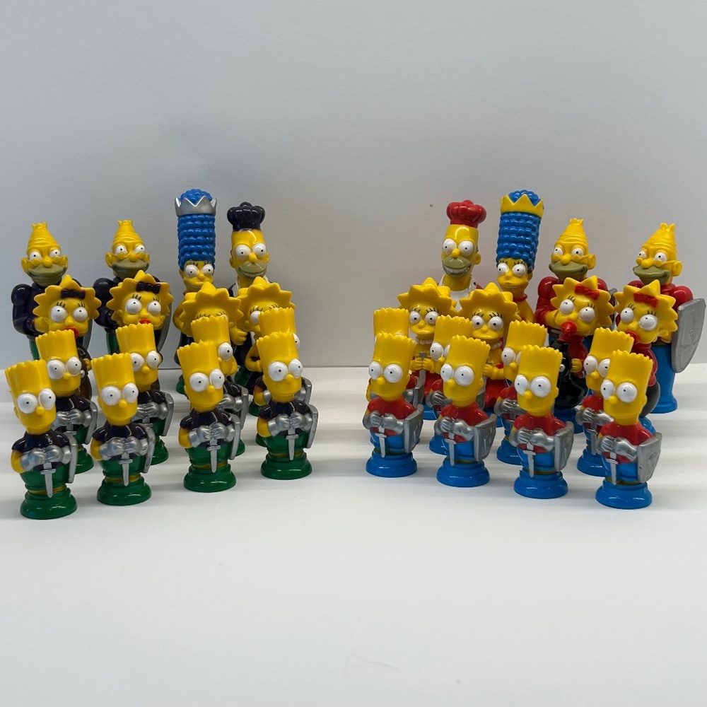 Vintage 90s The Simpsons 3D Chess Set 32 Pieces Complete No Board No Box (18B)